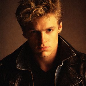 Bryan Adams 的头像