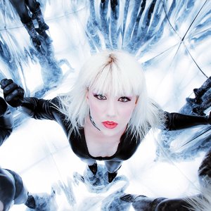 Lea Luna, Skaught Perry, Theresa Joy 的头像