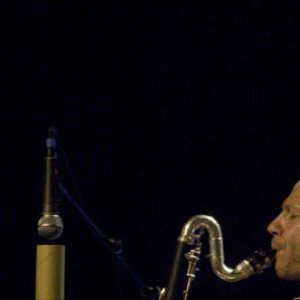 Lucio Capece, Julia Eckhardt, Christian Kesten, Radu Malfatti, Toshimaru Nakamura & Taku Sugimoto 的头像