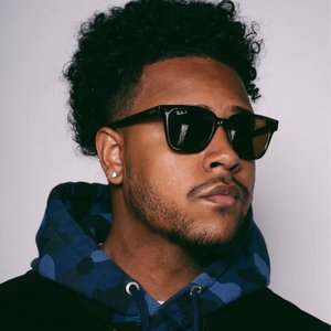 Young Dinero Banks 的头像