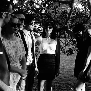 Lily So & The Bellows 的头像