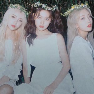 Аватар для LOOΠΔ / ODD EYE CIRCLE