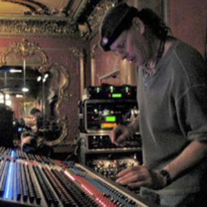Simon Tassano のアバター