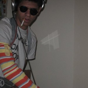 Scotty Roberts 的头像