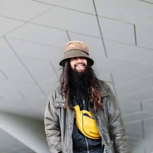 Gino-Cochise 的头像