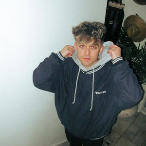 Zander Dallas 的头像