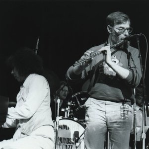 Toshiko Akiyoshi & Lew Tabackin Big Band 的头像