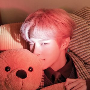 Kim Wooseok 的头像