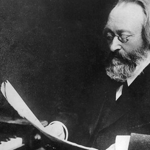 Max Bruch photo provided by Last.fm