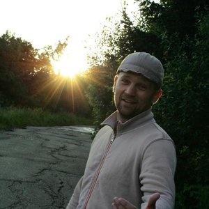Avatar for Chris Bau