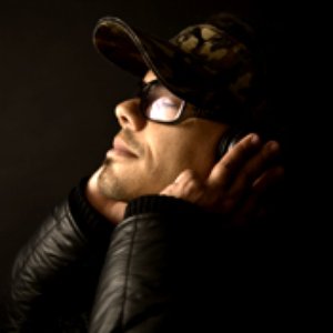 DJ Roog 的头像