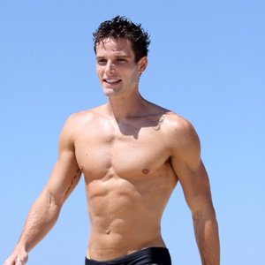 Jonatas Faro 的头像