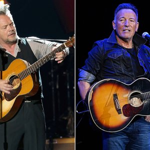 'John Mellencamp, Bruce Springsteen'の画像