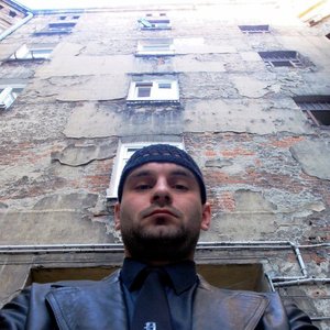 ŁUKASZ Z BAŁUT 的头像