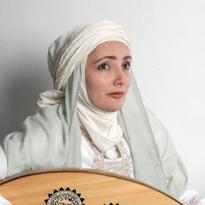 Aida Al Ayoubi のアバター