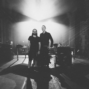 Alessandro Cortini & Lawrence English 的头像