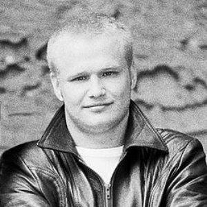 Maukka Perusjätkä Ja Sota Apatiaa Vastaan 的头像