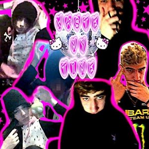 Avatar for kevinhilfiger ft. lil rhinestone