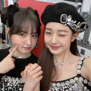 “Liz, Wonyoung”的封面