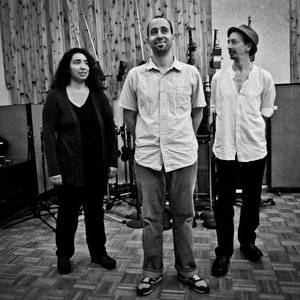 Harris Eisenstadt September Trio 的头像