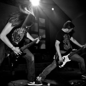 Tremble, Oh Earth 的头像