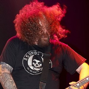 Shane Embury 的头像