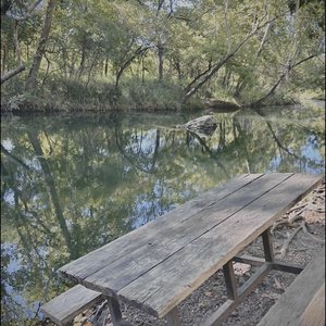 M.O.M. - Single