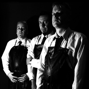 KnifeLadder photo provided by Last.fm