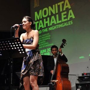 Image for 'Monita Tahalea & The Nightingales'