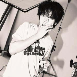 BIG Naughty 的头像