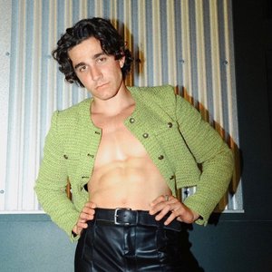 Nic Howell 的头像