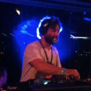 dj tutan 的头像
