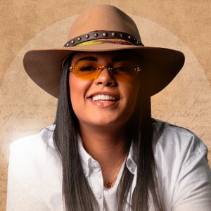 Avatar for Lorena Cristine