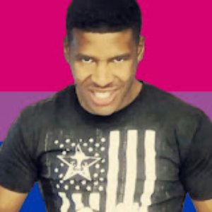 Low Tier Bisexual 的头像