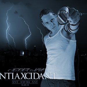 “ANTIAXCIDANT”的封面