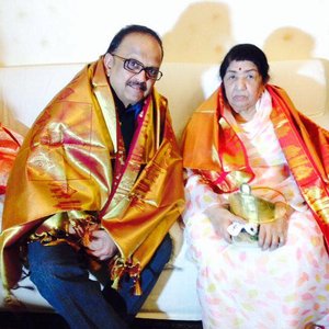 Lata Mangeshkar & S. P. Balasubrahmanyam 的头像