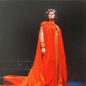 Joan Sutherland, Jane Berbie için avatar