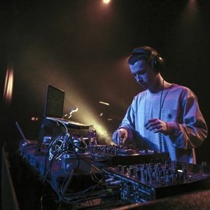 unreleased sam g 的头像