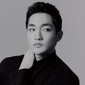 정시후 的头像