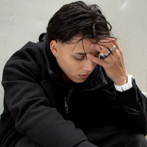Averagekidluke 的头像