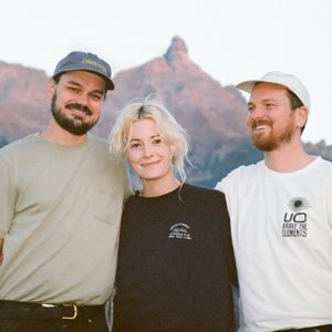 Men I Trust, Emmanuelle 的头像