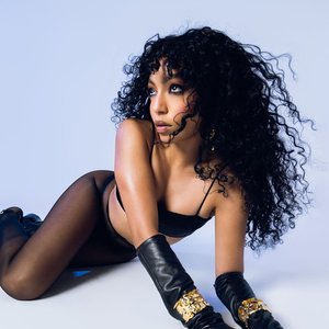 Any Gabrielly 的头像