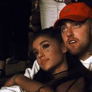 Avatar för Ariana Grande and Larry Lovestein
