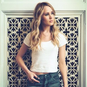 Avatar for Sunny Leigh Shipley