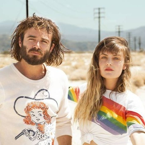 Angus and Julia Stone