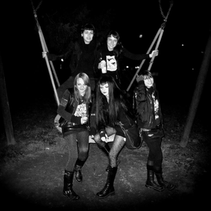 Saturnine photo provided by Last.fm