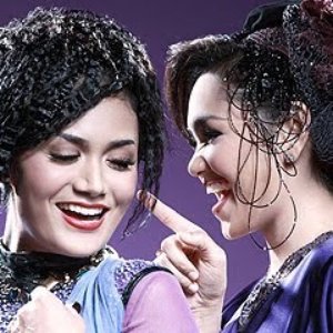 Siti Nurhaliza & Kris Dayanti 的头像