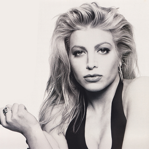 Taylor Dayne photo provided by Last.fm