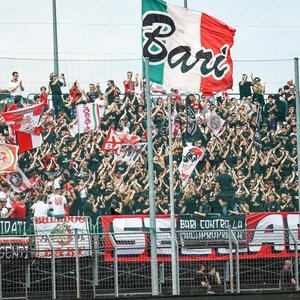 Tifosi A.S. Bari FanChants 的头像