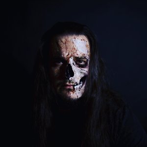 Faceless Man 的头像